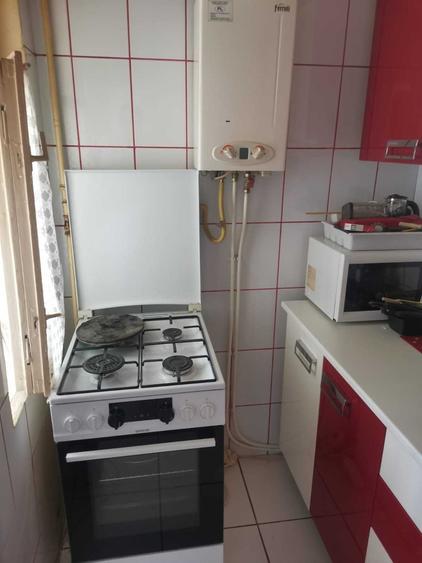 Garsonieră decomandată în Central