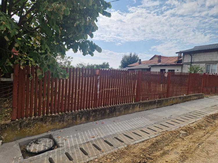 Spațiu comercial, în Valea