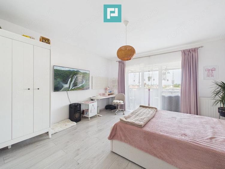 Apartament cu 2 camere decomandat în Giroc