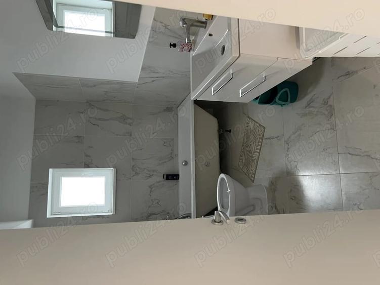 Casă cu 3 camere cu Teren 450 Mp în 1 Decembrie