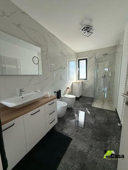Casă individuală cu 3 camere cu Canalizare în Exterior Nord