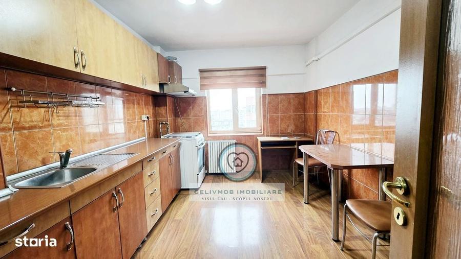 Apartament cu 3 camere decomandat în Cantacuzino