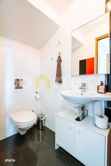 Casă cu 5 camere cu Teren 237 Mp în Făget