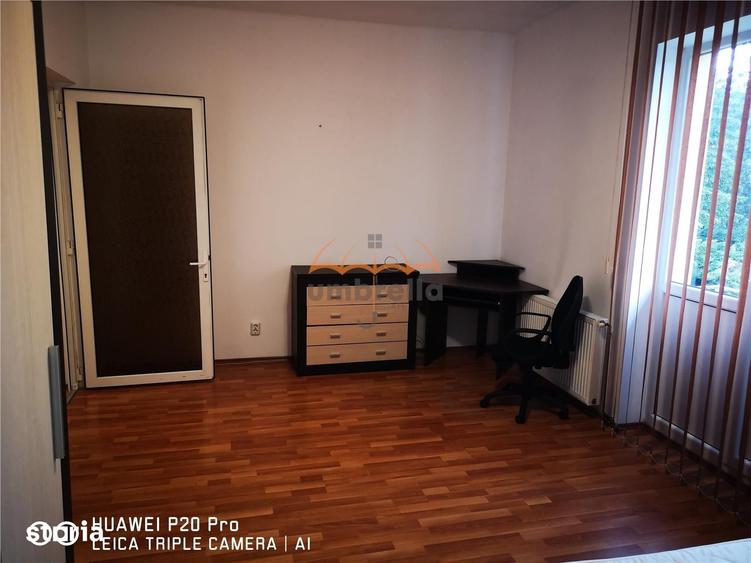 Apartament cu 2 camere decomandat în Gruia