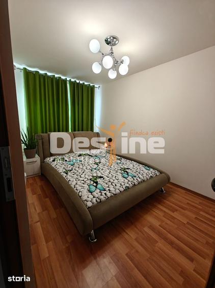 Apartament cu 3 camere decomandat, mobilat în Central