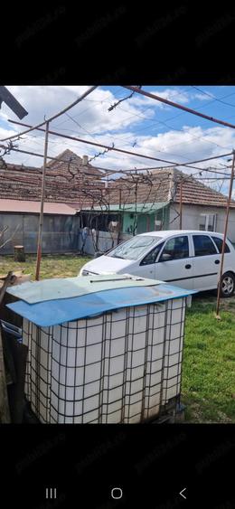 Casă cu 2 camere cu Teren 1374 Mp în Iosia