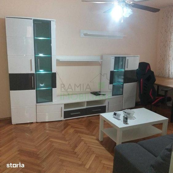 Apartament cu 2 camere decomandat în Astra