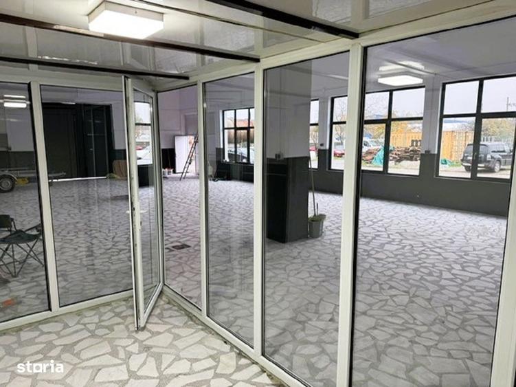 Spațiu comercial, de 182 mp, în Central