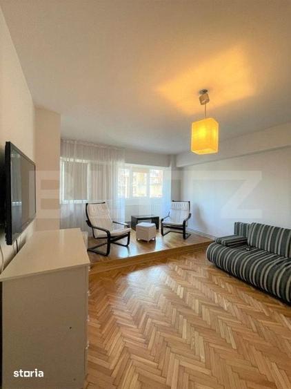 Apartament cu 3 camere decomandat în Central