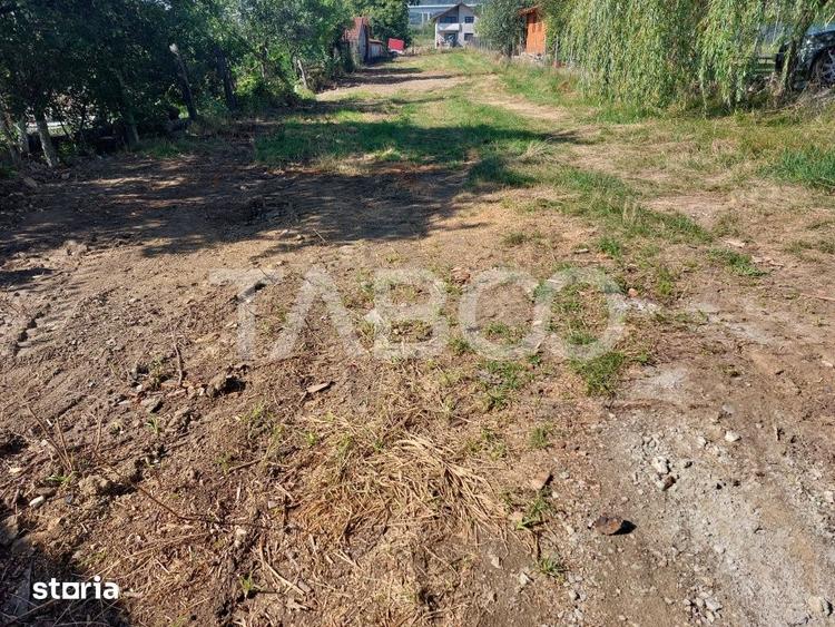 Teren de 812 mp, în Central