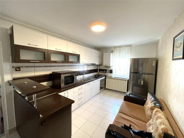 Apartament cu 2 camere decomandat în Mărăști