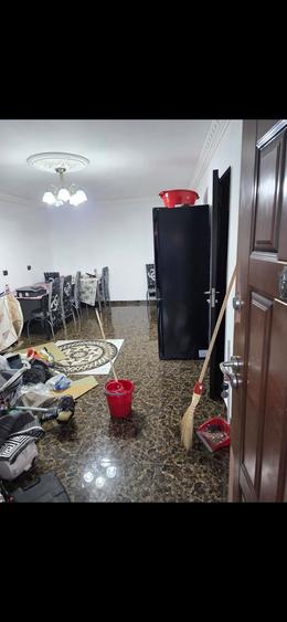 Casă cu 3 camere în Central