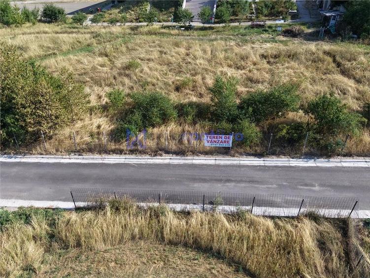 Teren de 500 mp, în Nord
