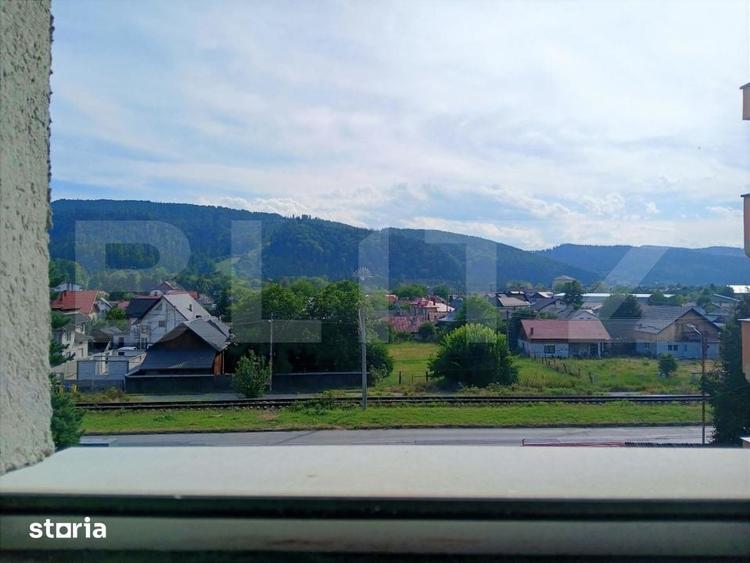 Apartament cetral, 2 camere, etaj 3, 48mp, zona Gura Humorului, 55000 - 11
