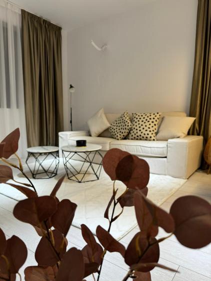 Apartament cu 3 camere decomandat în Chiajna
