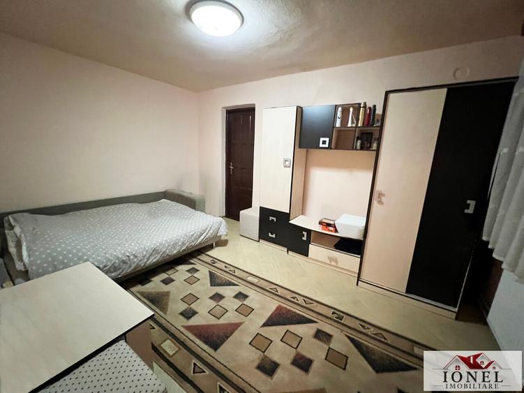 Casă individuală cu 2 camere cu Teren 1050 Mp în Drașov