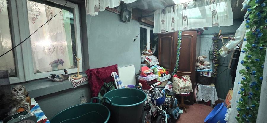 Casă individuală cu 4 camere cu Canalizare în Far