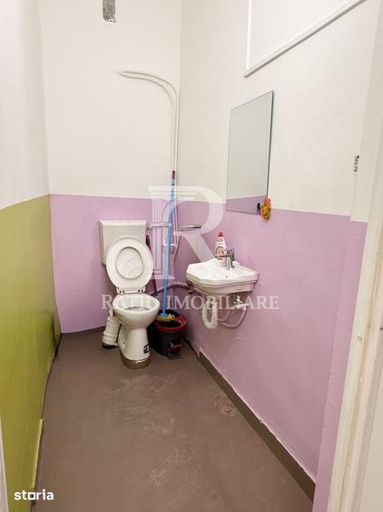 Spațiu comercial, de 120 mp, în Decebal