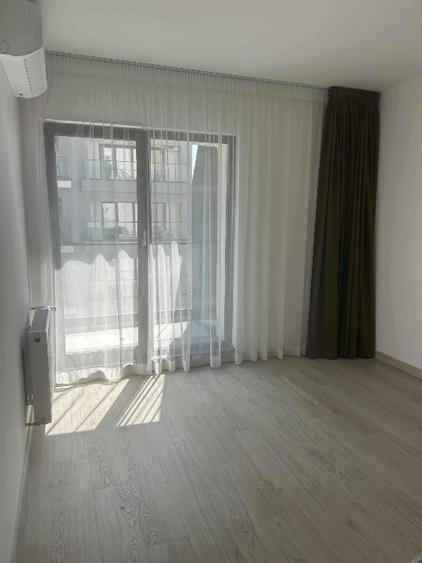 Apartament cu 2 camere semidecomandat în Dristor
