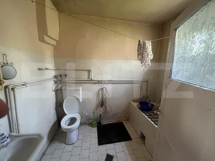 Casă individuală cu 3 camere cu Canalizare în Dileu Nou