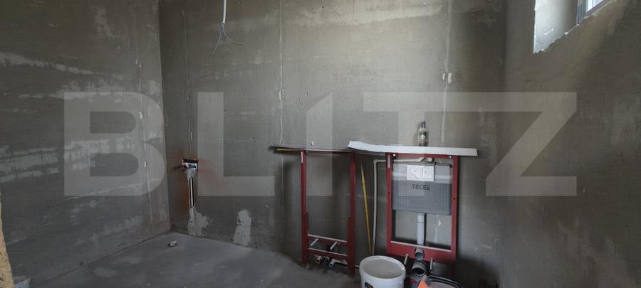 Casă individuală cu 4 camere cu Canalizare în Breazu
