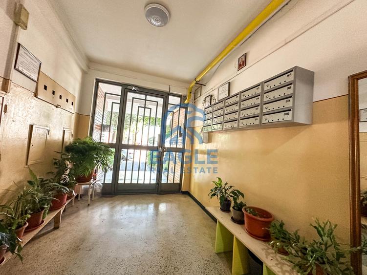 Apartament cu 2 camere semidecomandat, mobilat în Tomis III