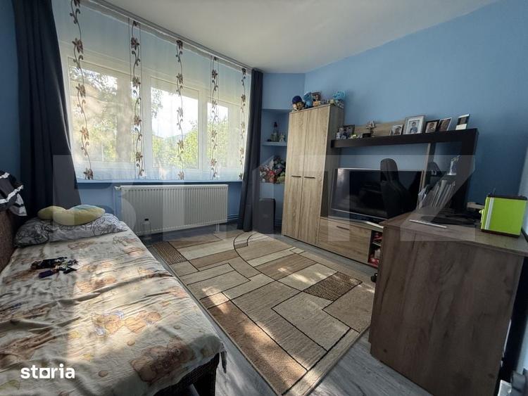 Apartament cu 3 camere în Micro 16
