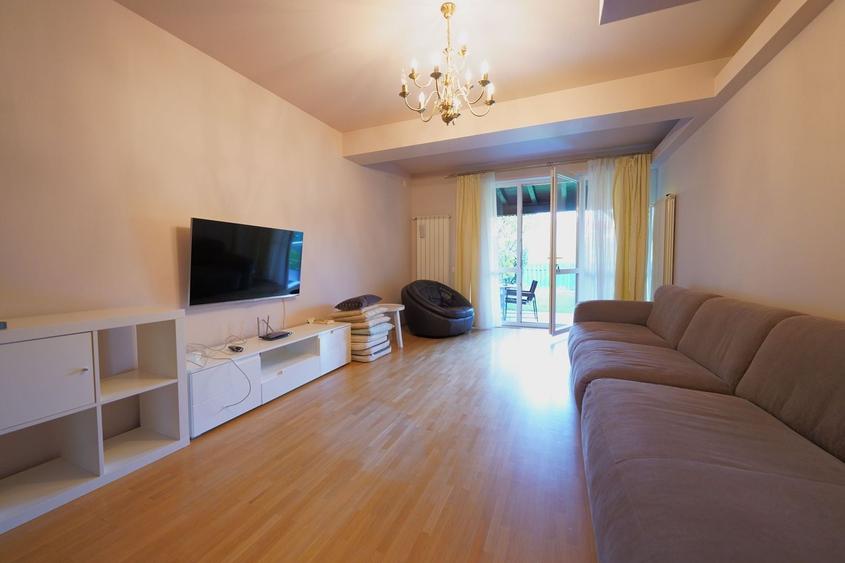 Casă individuală cu 4 camere cu Piscina în Pipera