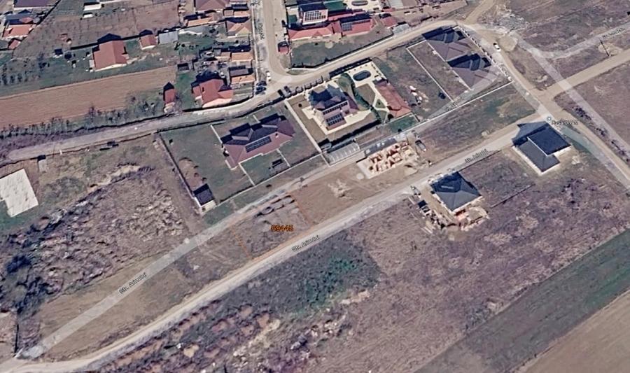 Teren Construcții intravilan de 526 mp, în Sânmartin