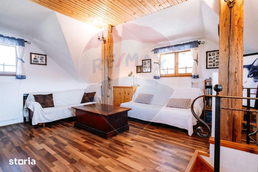 Casă cu 5 camere cu Teren 550 Mp în Ciurila