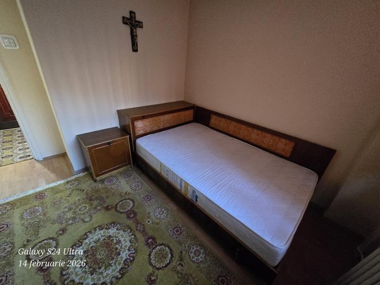 Apartament cu 2 camere decomandat în Prundu