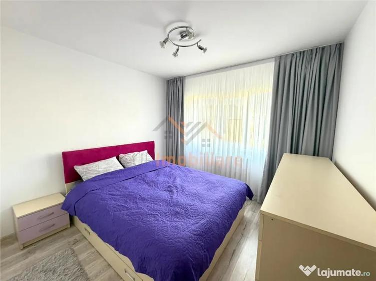 Apartament cu 3 camere decomandat în Rogerius