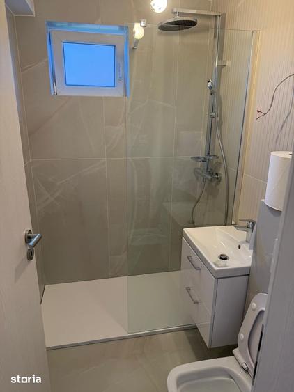 Apartament cu 4 camere în Domnești