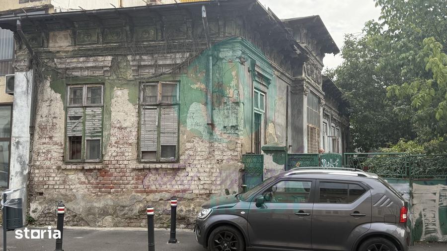 Casă cu 4 camere cu Teren 248 Mp în Iancului