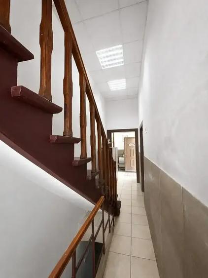 Casă cu 7 camere cu Canalizare în Armeneasca