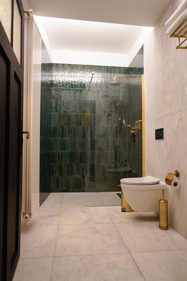Apartament cu 2 camere decomandat în Noua