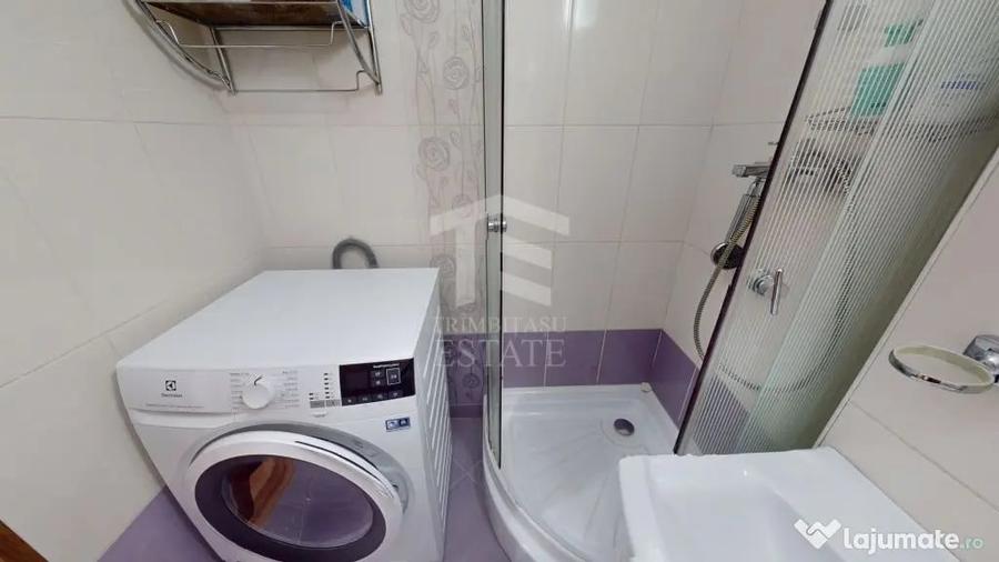 Garsonieră decomandată în Politehnica