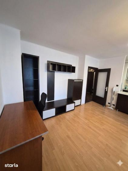 Apartament cu 2 camere decomandat în Valea Ialomiței
