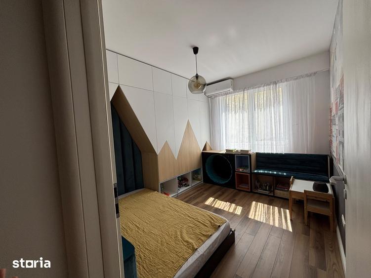 Apartament cu 3 camere în Parcul Carol