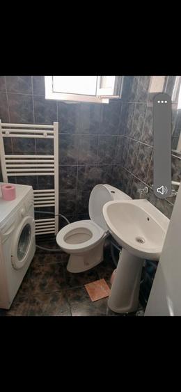 Apartament cu 2 camere decomandat în Runcu Salvei