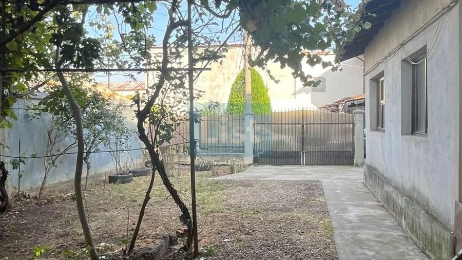 Casă cu 6 camere cu Canalizare în Albert