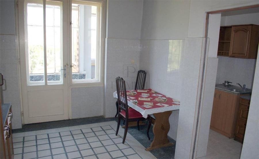 Apartament cu 4 camere decomandat în Bălcescu