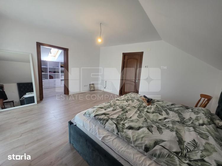 Casă cu 5 camere cu Teren 2903 Mp în Copălău