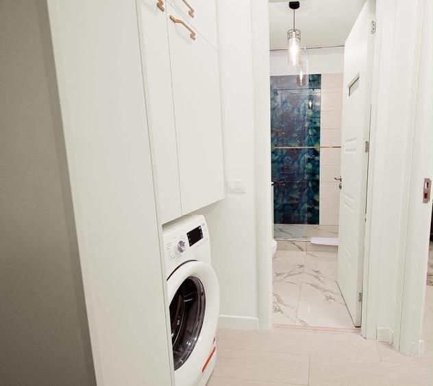 Apartament cu 2 camere semidecomandat, mobilat în Mazepa 1