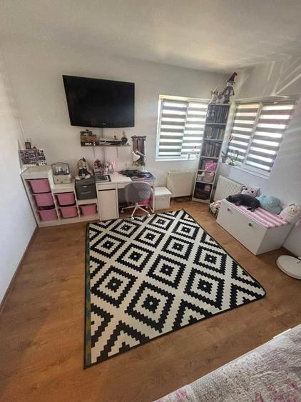 Apartament cu 2 camere decomandat în Florești