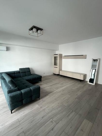 Apartament cu 2 camere decomandat în Decebal