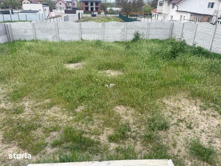 Casă cu 3 camere cu Teren 450 Mp în Malu Mare