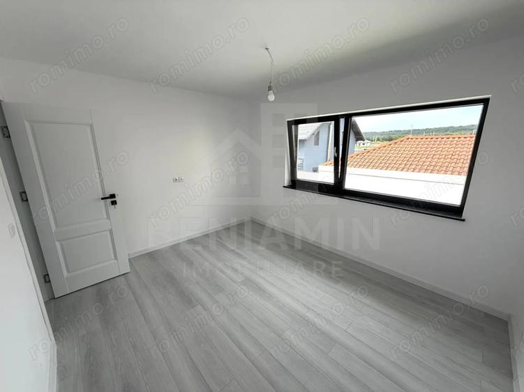 Casă cu 1 camere cu Teren 301 Mp în Cârcea