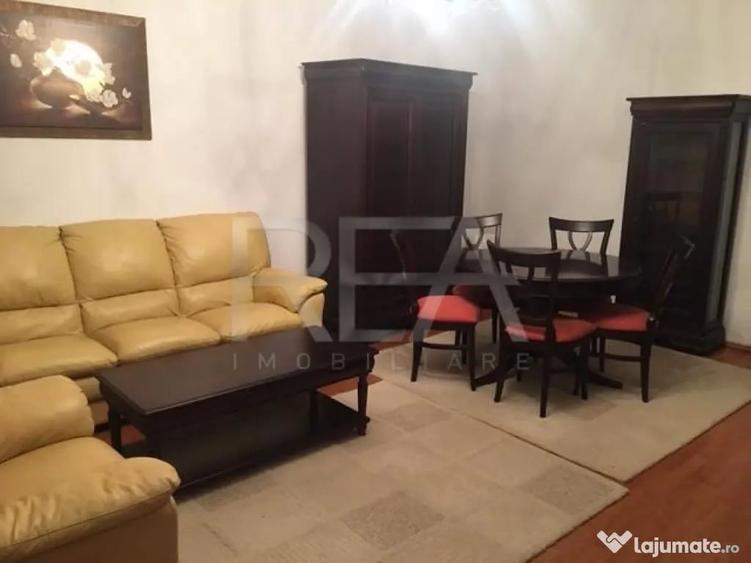 Apartament cu 3 camere semidecomandat în Băneasa