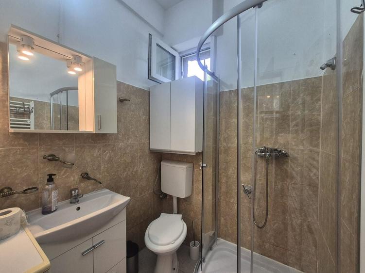 Exclusivitate-Apartament 2 camere decomandate – Vasile Goldiș, lângă RAR | 340 € - 6